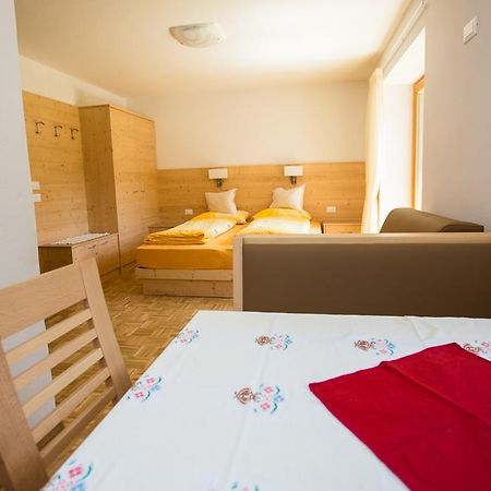 Appartamenti Genziana La Villa  Δωμάτιο φωτογραφία